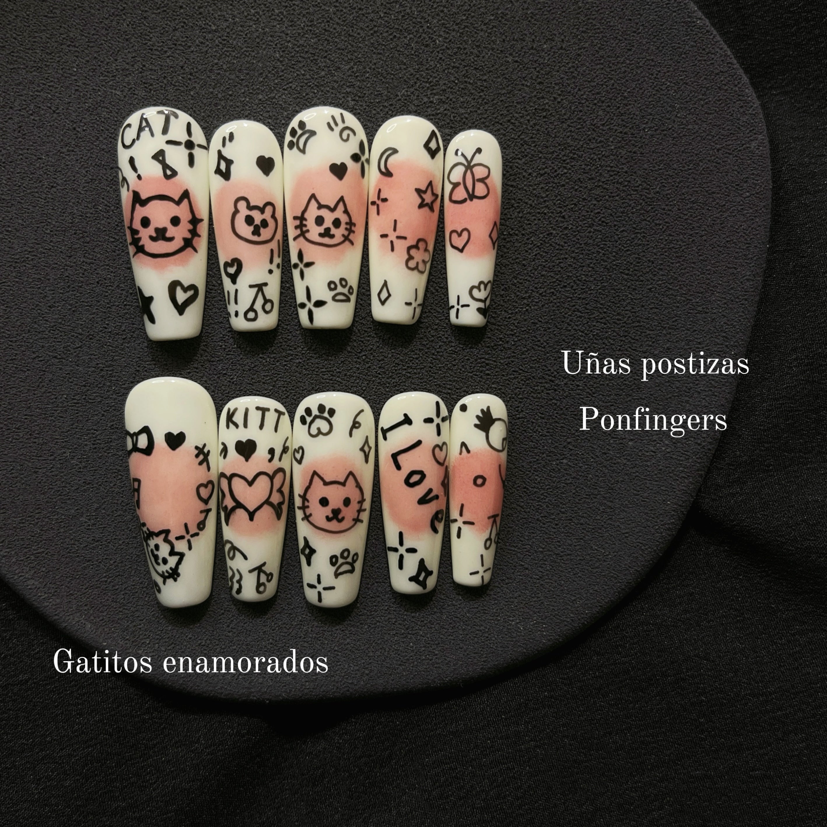 Gatitos Enamorados